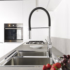 Miscelatore lavello cucina in ottone Paffoni Light Exclusive Edition con canna orientabile e doccia estraibile finitura cromo