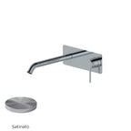 Miscelatore monocomando lavabo murale con piastra RubiFlux serie Regal canna 20 cm - Satinato